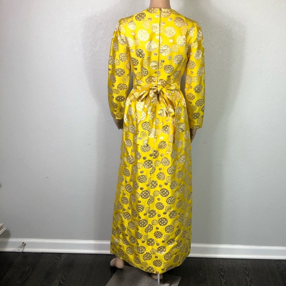 Vintage 1960’s Dress - Picture 3 of 16